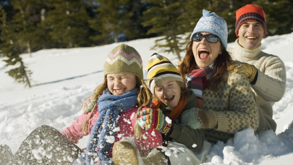 Kashmir tour package for family with train