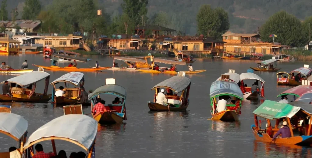 Scenic Beauty of Kashmir