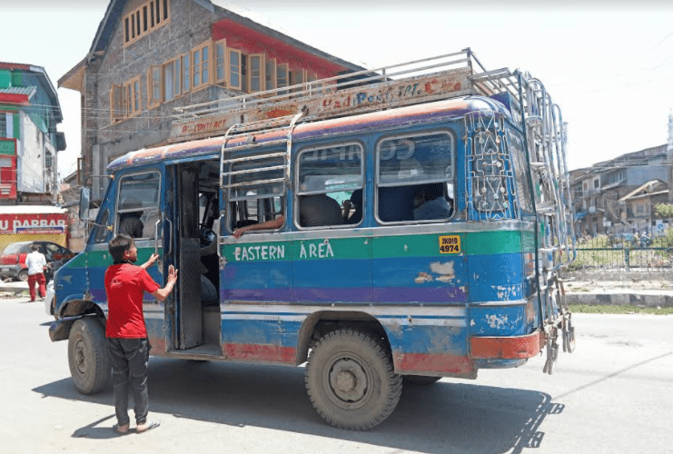 Local transport in Kashmir