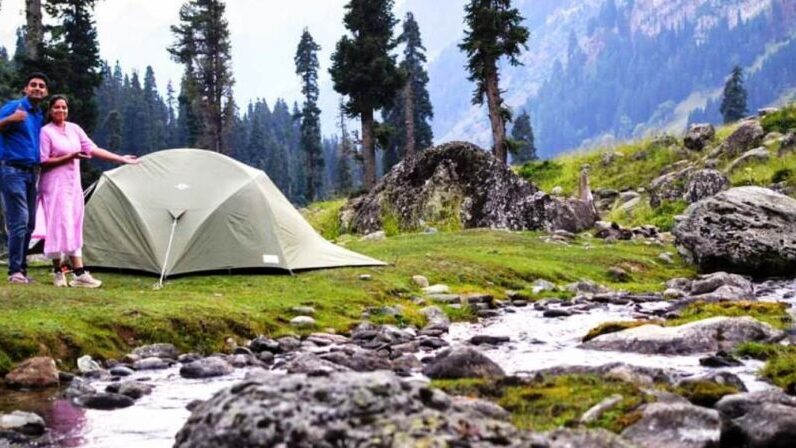 Adventure trekking in Kashmir