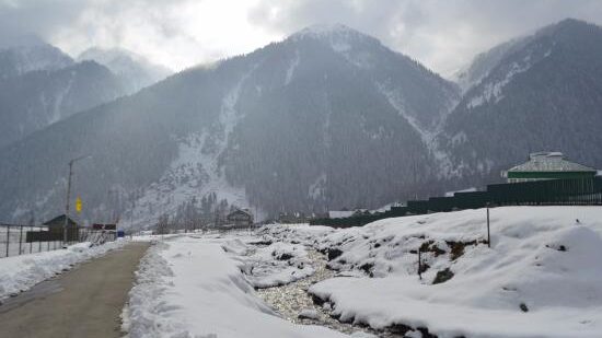 Fixed departure Pahalgam