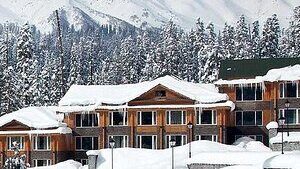  Travel deals to Kashmir