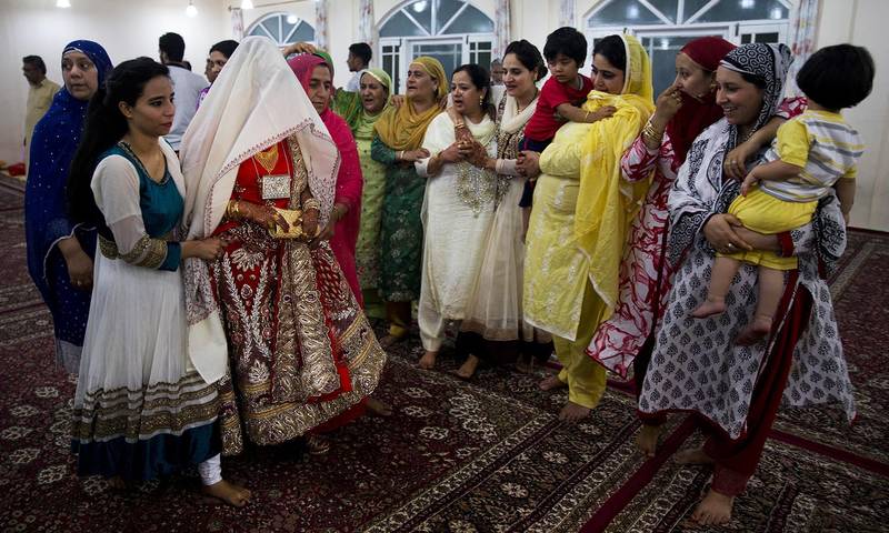  Traditional Kashmiri weddings