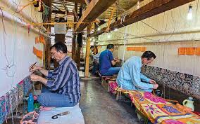 Carpet weaving workshop Kashmir